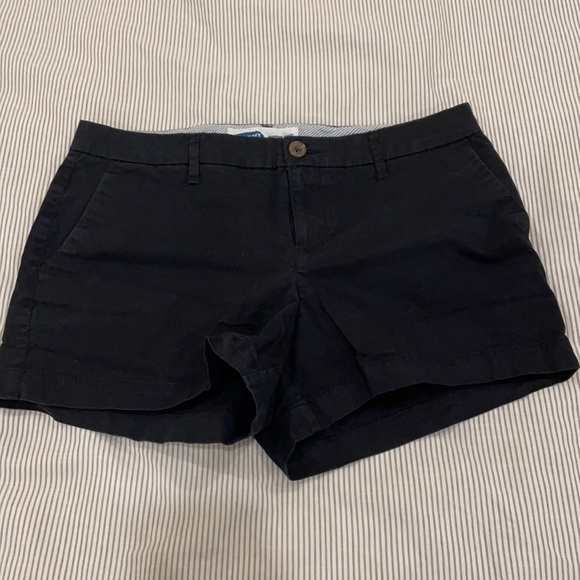 COPY - OLD NAVY: Everyday/ pixie/ white denim shorts x 4 - Picture 5 of 9